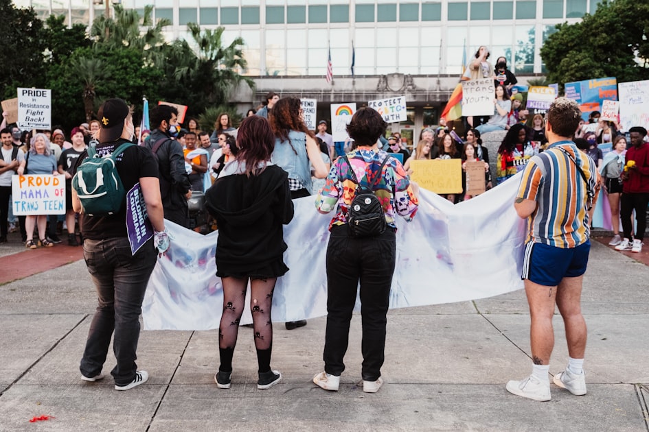 Building a Supportive Community